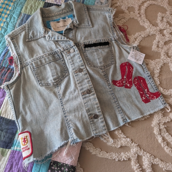 Denim vest, embellished w fabrics, fringe, cowboy boot patch, HANDMADE ITEM - Picture 7 of 11